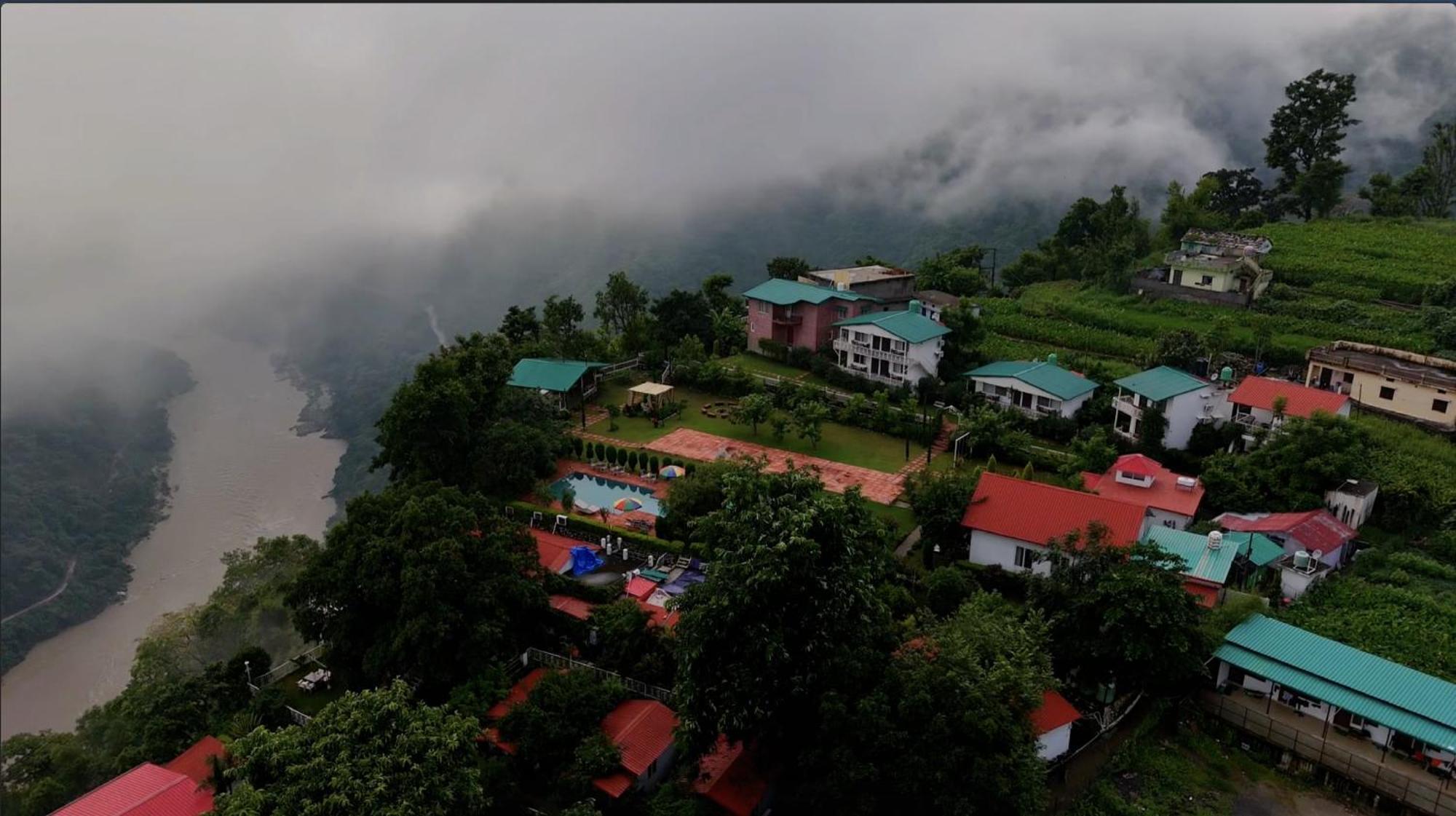 Neer Ganga Resorts Rishikesh Bagian luar foto